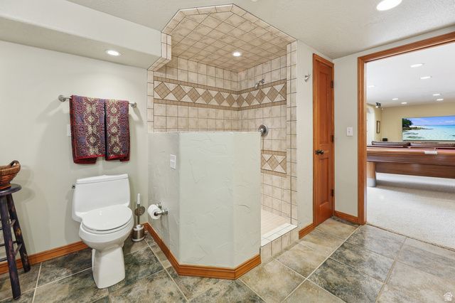 2515 W JORDAN CT, Taylorsville, UT 84129