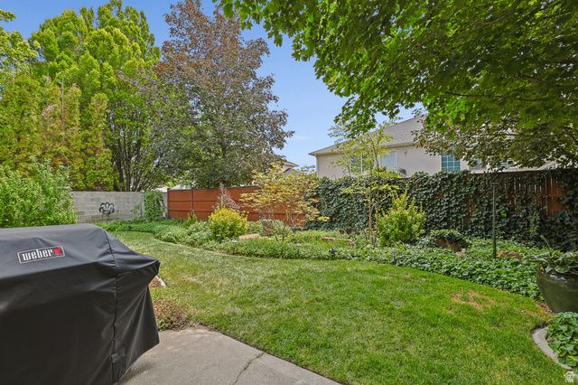 2515 W JORDAN CT, Taylorsville, UT 84129