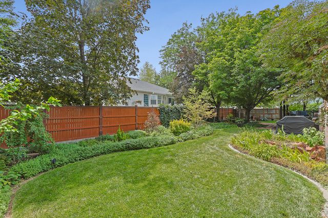 2515 W JORDAN CT, Taylorsville, UT 84129