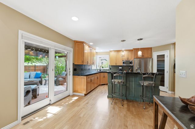 2515 W JORDAN CT, Taylorsville, UT 84129