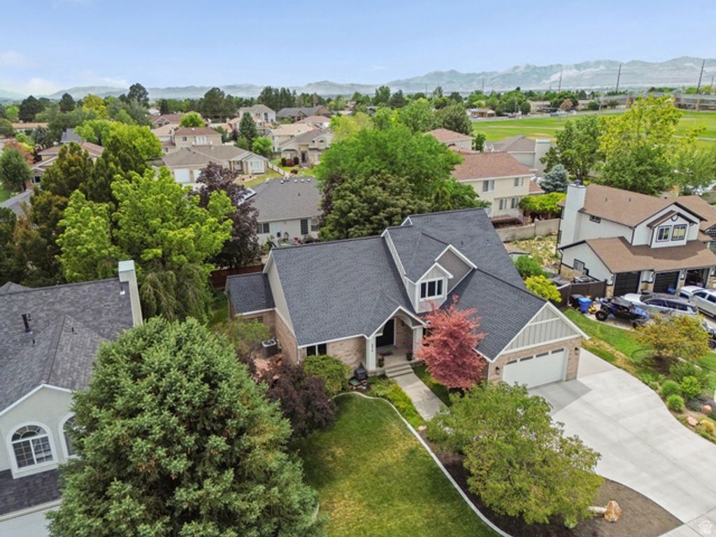 2515 W JORDAN CT, Taylorsville, UT 84129