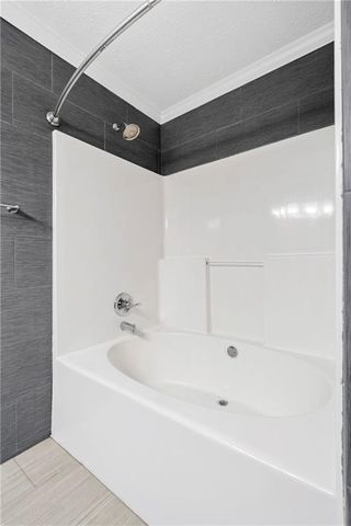 1245 Hillcrest Glenn Circle, Sugar Hill, GA 30518