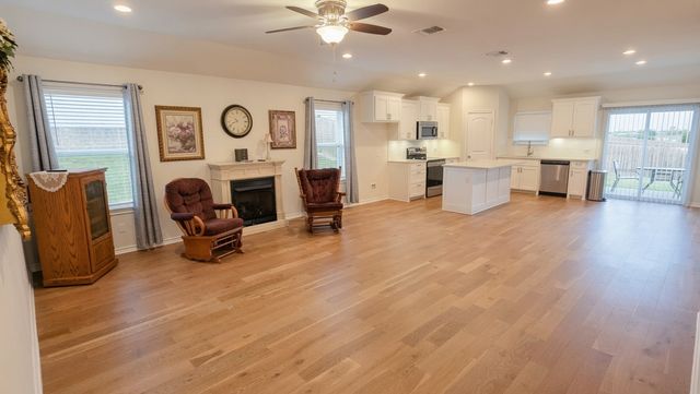 1305 Silverton Drive, Sherman, TX 75092