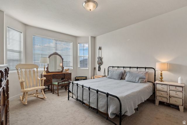 1502 E LOWE PEAK DR, Eagle Mountain, UT 84005