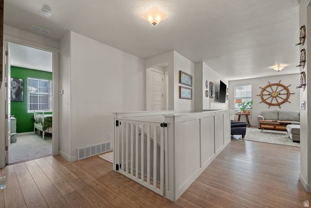 1502 E LOWE PEAK DR, Eagle Mountain, UT 84005