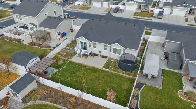 1502 E LOWE PEAK DR, Eagle Mountain, UT 84005