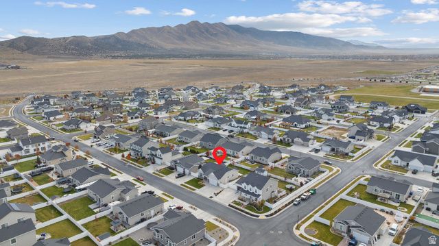 1502 E LOWE PEAK DR, Eagle Mountain, UT 84005