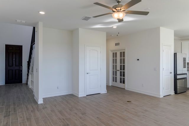 7405 Swinford Road, Dallas, TX 75228