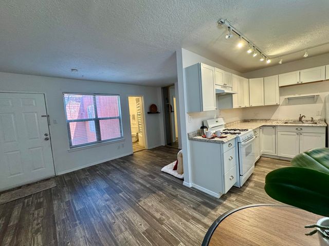 2800 Vail Avenue SE UNIT 232, Albuquerque, NM 87106