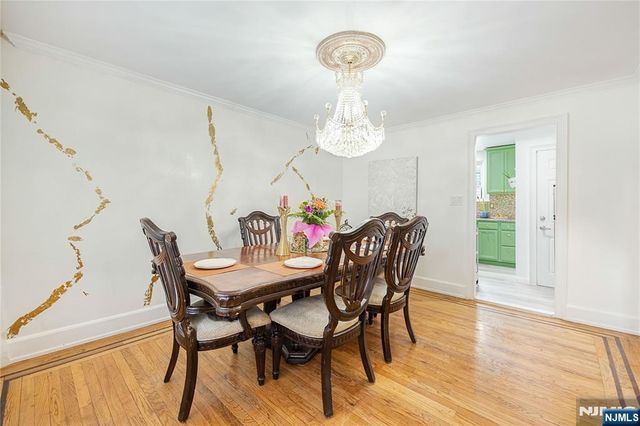 384 Woods Road, Teaneck, NJ 07666