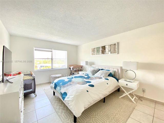 401 Golden Isles Drive 505, Hallandale Beach, FL 33009