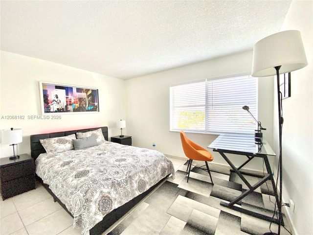 401 Golden Isles Drive 505, Hallandale Beach, FL 33009