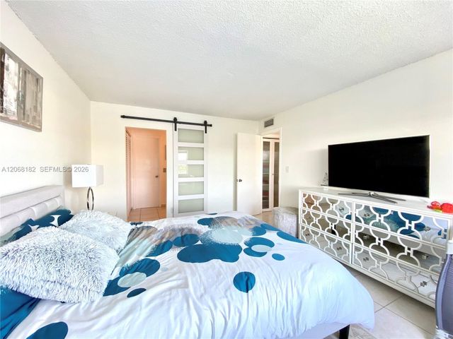 401 Golden Isles Drive 505, Hallandale Beach, FL 33009