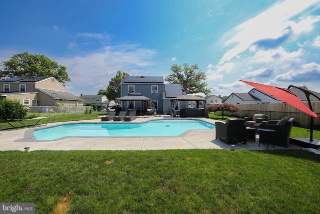 71 DOVER RD, Westampton, NJ 08060