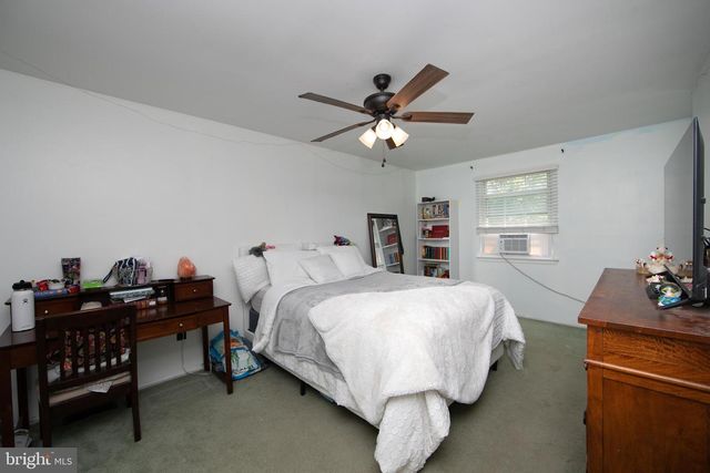 71 DOVER RD, Westampton, NJ 08060
