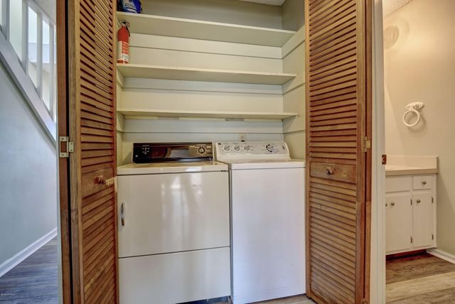 62 Bermuda Landing Place, N Topsail Beach, NC 28460