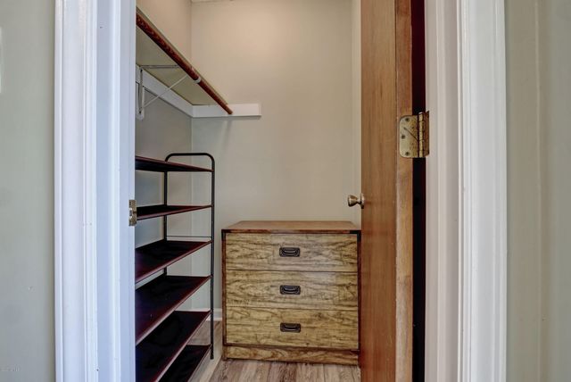 62 Bermuda Landing Place, N Topsail Beach, NC 28460