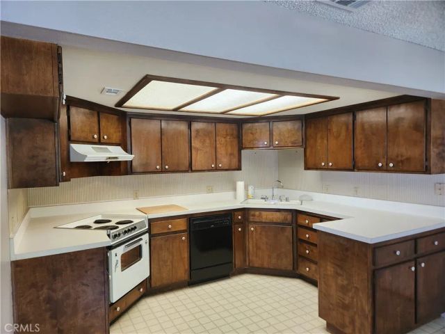 13894 Meadow, Lytle Creek, CA 92358