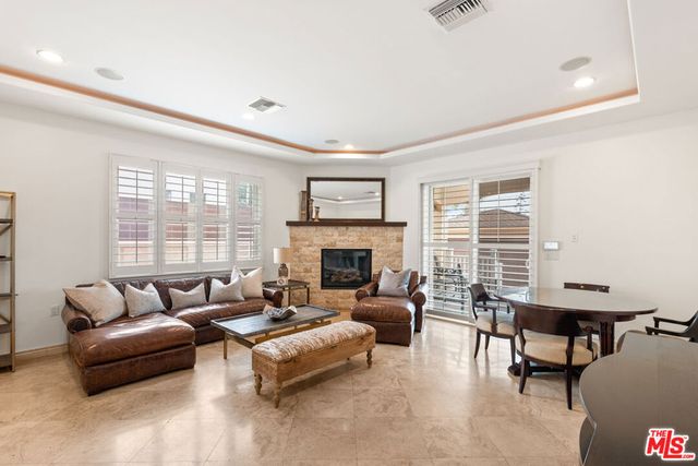 6416 W 83rd Street, Los Angeles, CA 90045