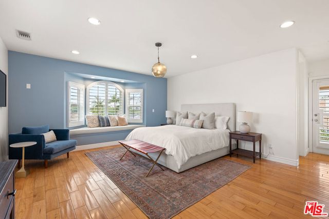 6416 W 83rd Street, Los Angeles, CA 90045