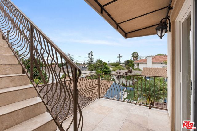 6416 W 83rd Street, Los Angeles, CA 90045