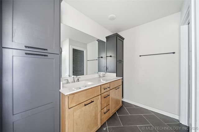 11805 N 130th East Avenue, Collinsville, OK 74021