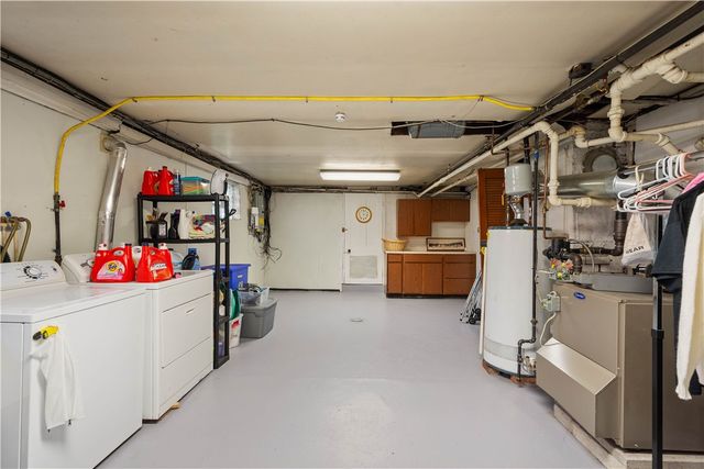 116 Kuchinic St, Peters Twp, PA 15367