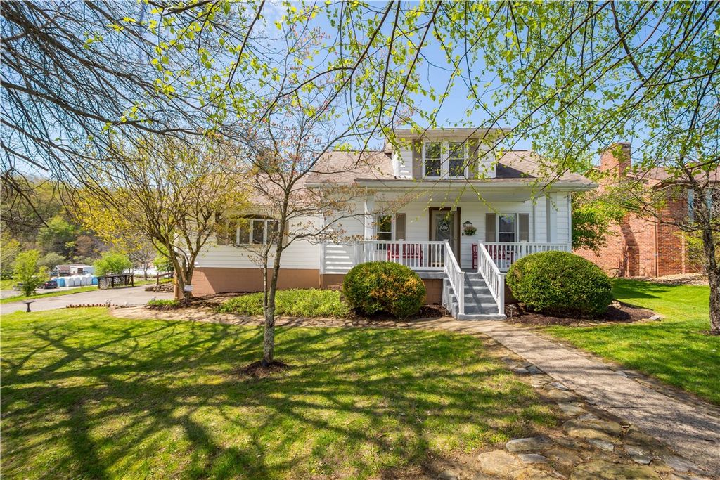 116 Kuchinic St, Peters Twp, PA 15367