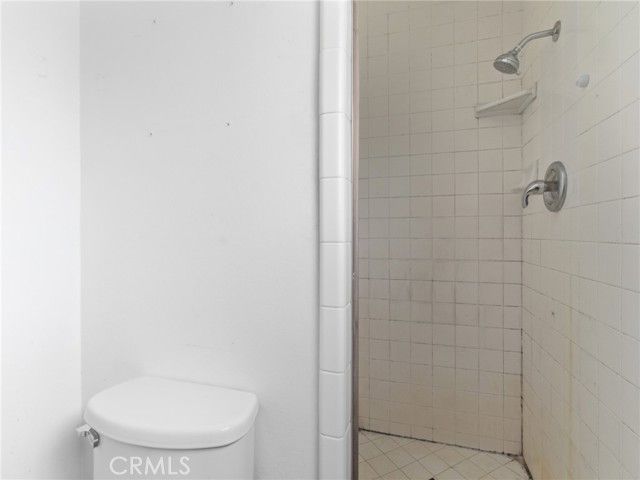 10127 Foothill Boulevard, Sylmar (los Angeles), CA 91342