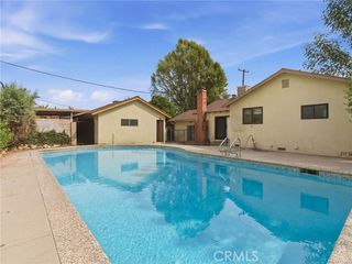 10127 Foothill Boulevard, Sylmar (los Angeles), CA 91342