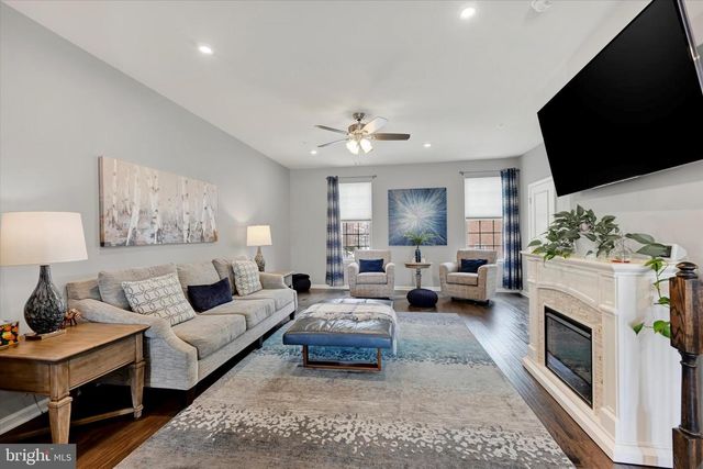 1004 S MACON ST, Baltimore, MD 21224