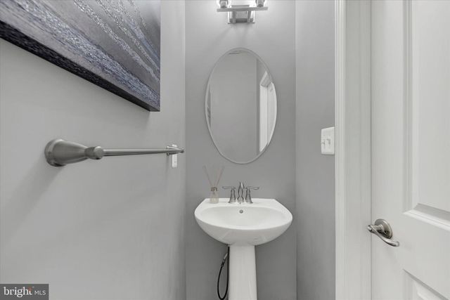 1004 S MACON ST, Baltimore, MD 21224