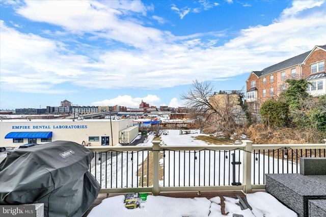 1004 S MACON ST, Baltimore, MD 21224