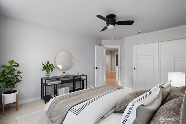 4002 22nd Street SE, Puyallup, WA 98374