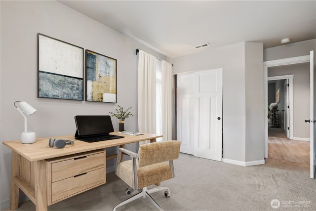 4002 22nd Street SE, Puyallup, WA 98374