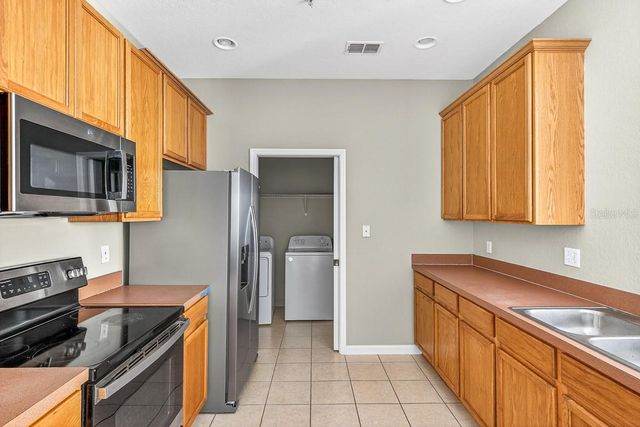 3025 GREYSTONE LOOP 207, Kissimmee, FL 34741