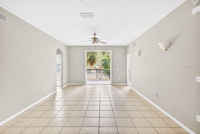 3025 GREYSTONE LOOP 207, Kissimmee, FL 34741