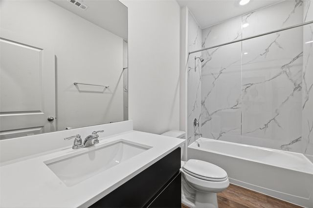 6108 Jasper Hill Drive, Rosenberg, TX 77469