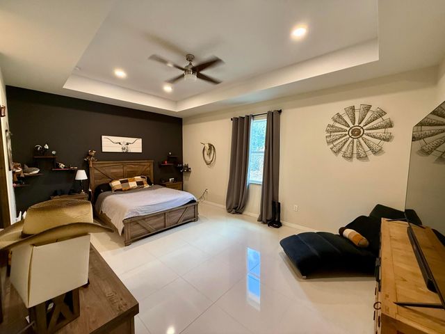 3312 16th Street W, Lehigh Acres, FL 33971