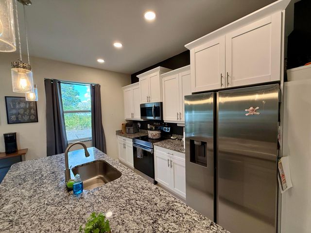 3312 16th Street W, Lehigh Acres, FL 33971