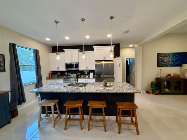 3312 16th Street W, Lehigh Acres, FL 33971