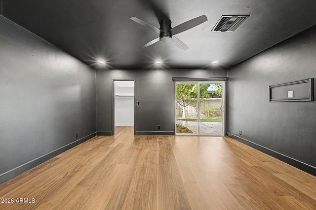 3736 E MONTECITO Avenue, Phoenix, AZ 85018