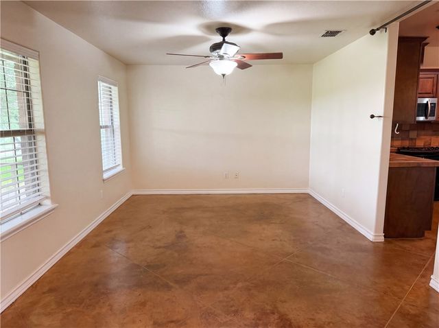 212 House Ave, Sandia, TX 78383