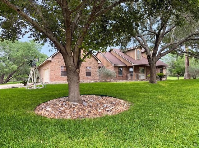 212 House Ave, Sandia, TX 78383