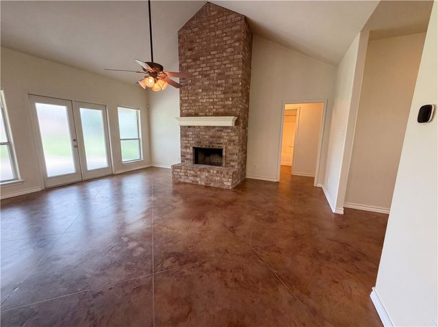 212 House Ave, Sandia, TX 78383