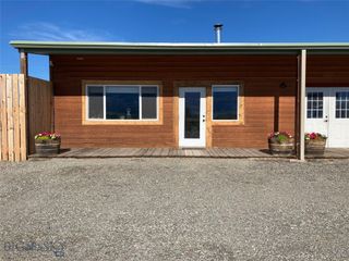 1 Caledonia, Livingston, MT 59047