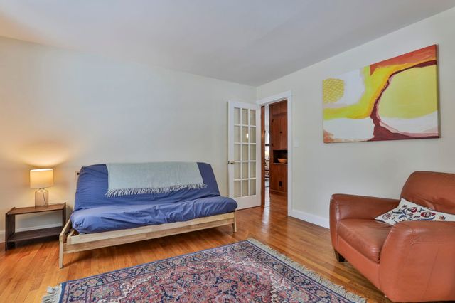 10 Wood Street, Nashua, NH 03064