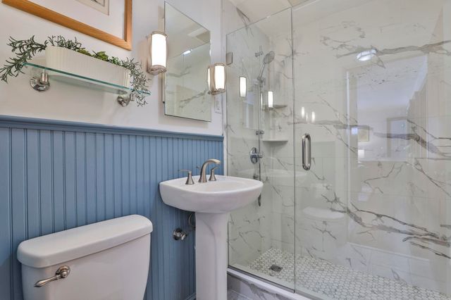 10 Wood Street, Nashua, NH 03064