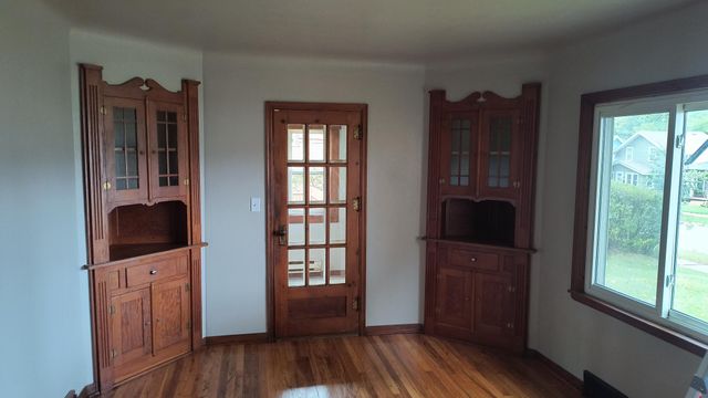 1824 Clear Avenue, Saint Paul, MN 55119