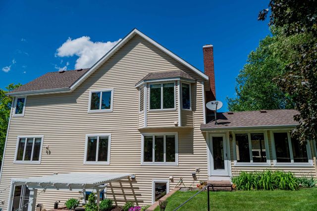 375 Bohlken Drive, Hastings, MN 55033